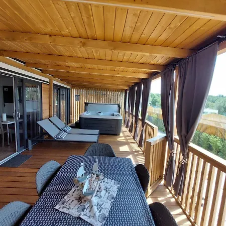 Mobile 624 - Jacuzzi, Sea View & Pool Side Kemping Selce
