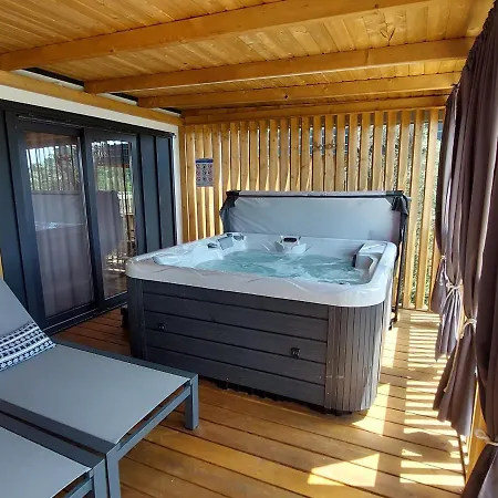 Mobile 624 - Jacuzzi, Sea View & Pool Side * Selce