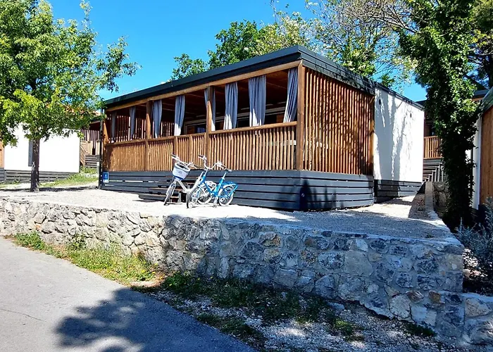 Camping Mobile Homes - Alpe Jadran Mobil *
